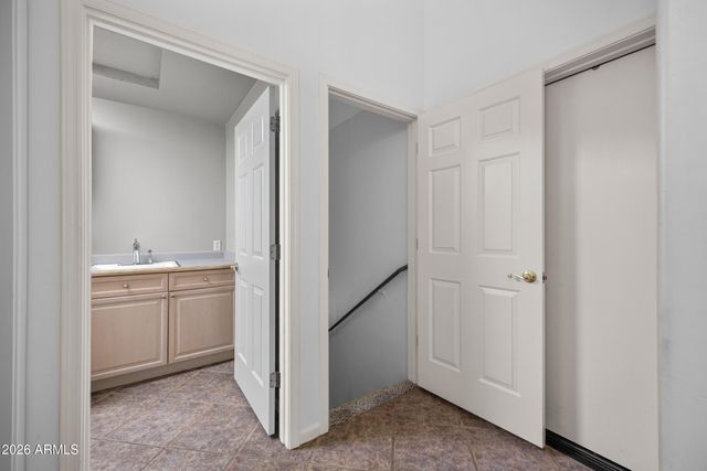 3521 E BROOKWOOD Court, Phoenix, AZ 85048