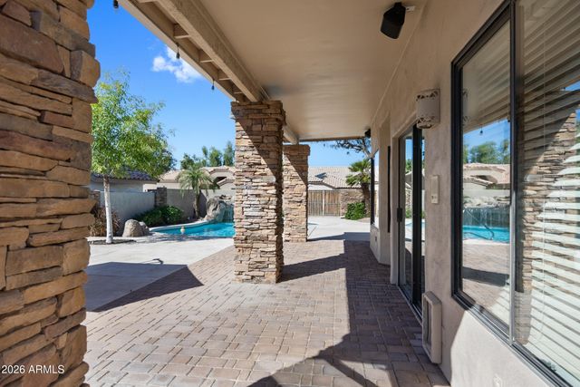 3521 E BROOKWOOD Court, Phoenix, AZ 85048
