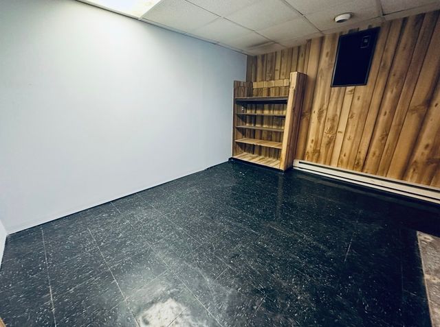 743 E 69th Place, Chicago, IL 60637