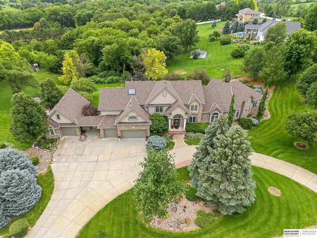11333 N 78 Street, Omaha, NE 68122