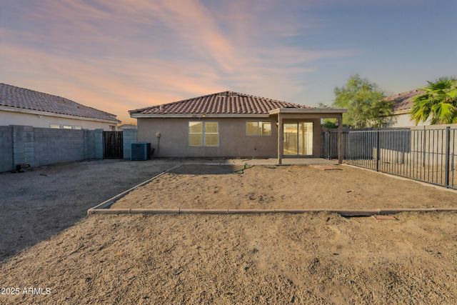 11865 W EDGEMONT Avenue, Avondale, AZ 85392