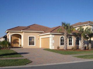 155 Bella Vista Way, Royal Palm Beach, FL 33411