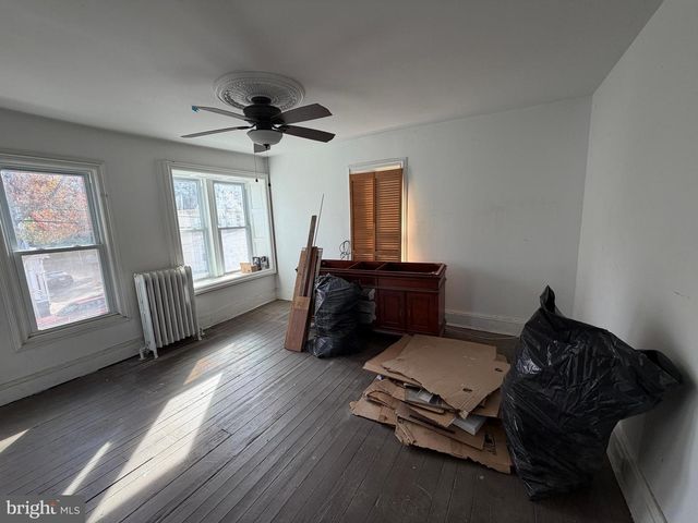 26 WALNUT ST & REAR, Bridgeton, NJ 08302