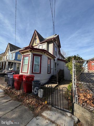 26 WALNUT ST & REAR, Bridgeton, NJ 08302