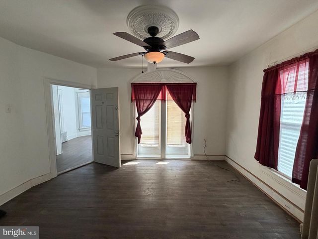 26 WALNUT ST & REAR, Bridgeton, NJ 08302