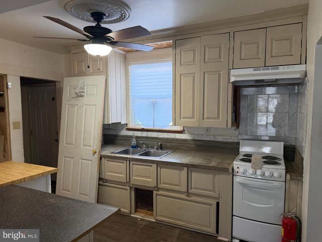 26 WALNUT ST & REAR, Bridgeton, NJ 08302