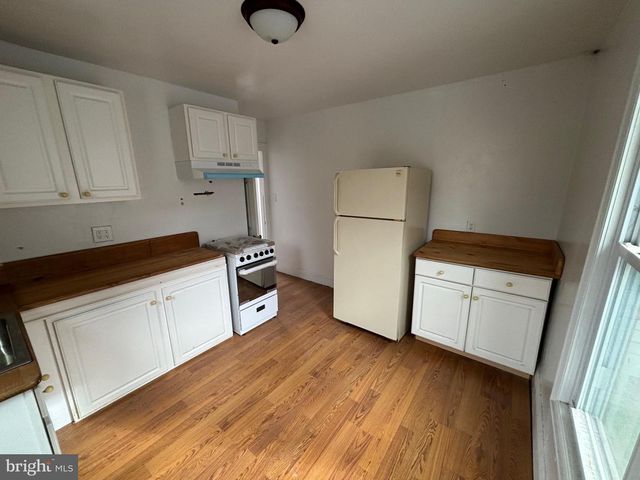 26 WALNUT ST & REAR, Bridgeton, NJ 08302