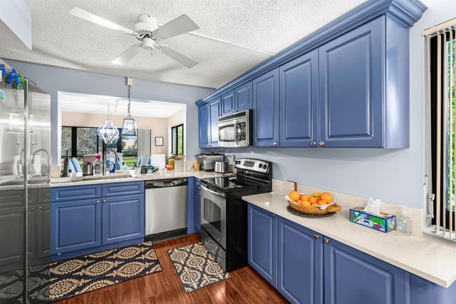 5687 Fairway Park Drive, Boynton Beach, FL 33437