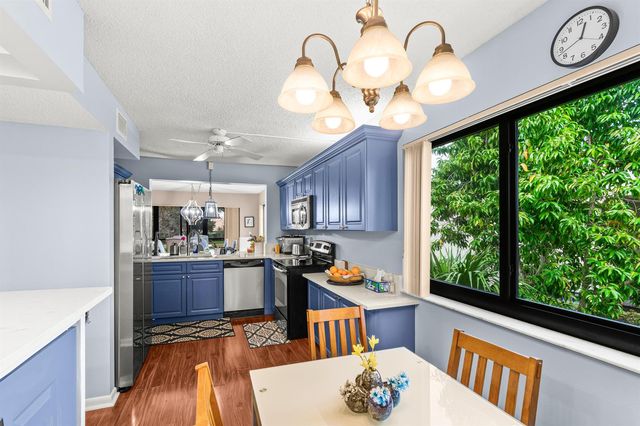 5687 Fairway Park Drive, Boynton Beach, FL 33437