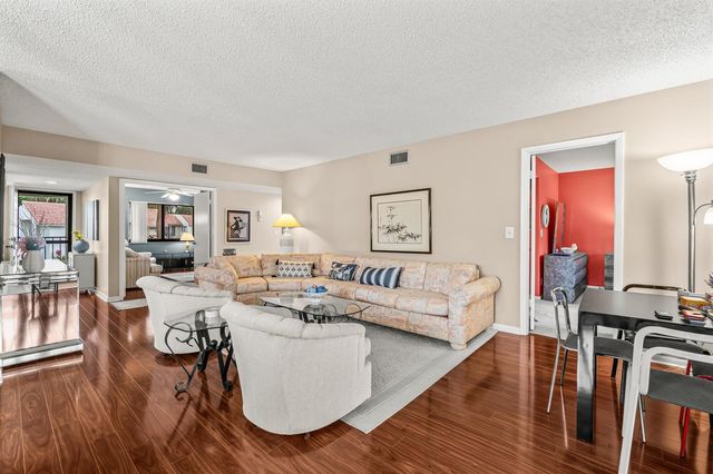 5687 Fairway Park Drive, Boynton Beach, FL 33437