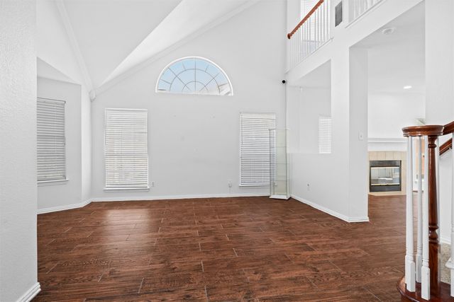 5809 Gloucester Court, Arlington, TX 76018
