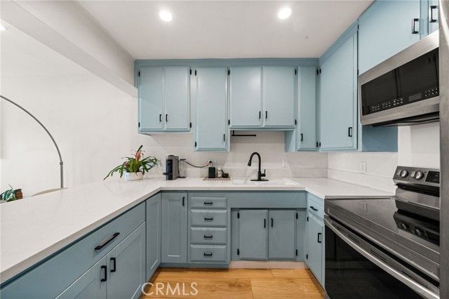 3407 Huxley Street 39, Los Angeles, CA 90027