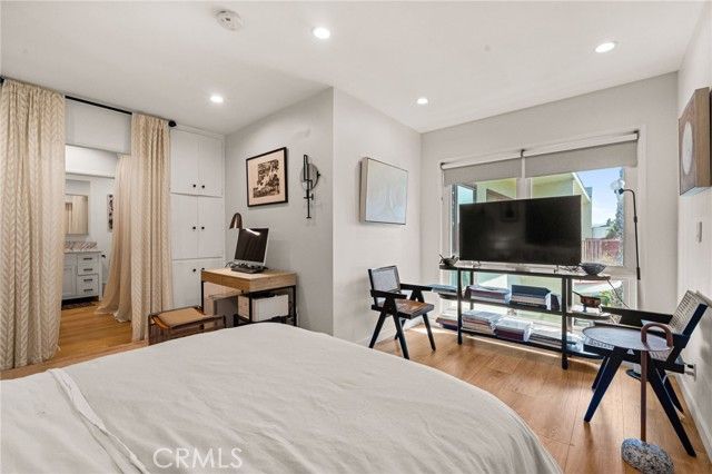 3407 Huxley Street 39, Los Angeles, CA 90027