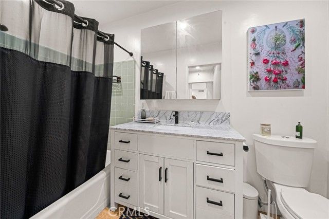 3407 Huxley Street 39, Los Angeles, CA 90027