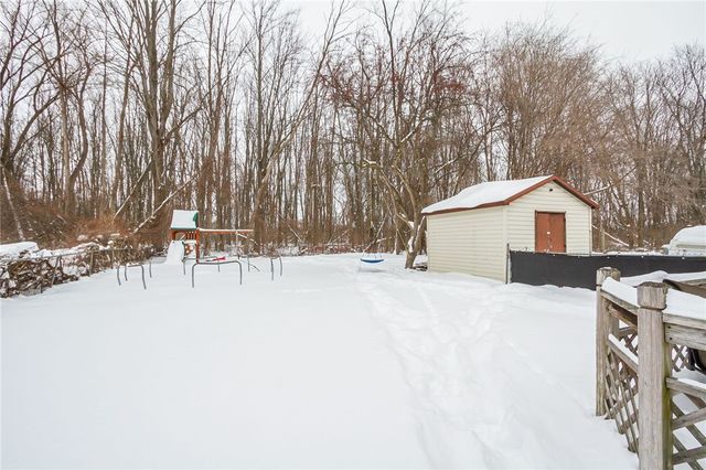 102 Elmore Drive, Greece, NY 14606