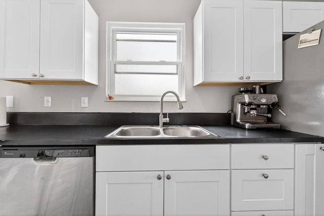 1805 Galleon Boulevard, Hilliard, OH 43026