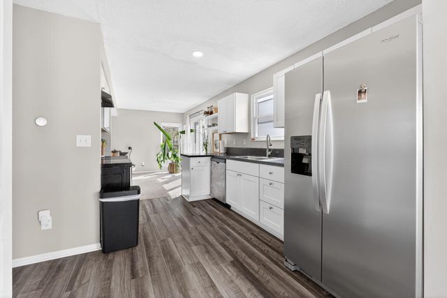 1805 Galleon Boulevard, Hilliard, OH 43026