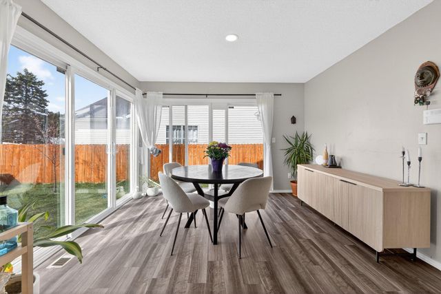 1805 Galleon Boulevard, Hilliard, OH 43026