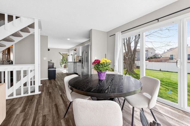 1805 Galleon Boulevard, Hilliard, OH 43026