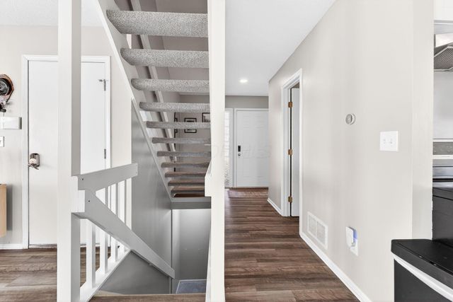 1805 Galleon Boulevard, Hilliard, OH 43026