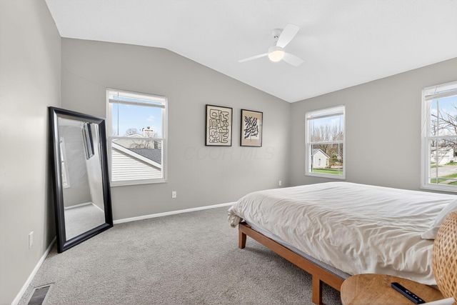 1805 Galleon Boulevard, Hilliard, OH 43026