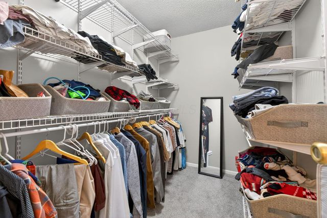 1805 Galleon Boulevard, Hilliard, OH 43026