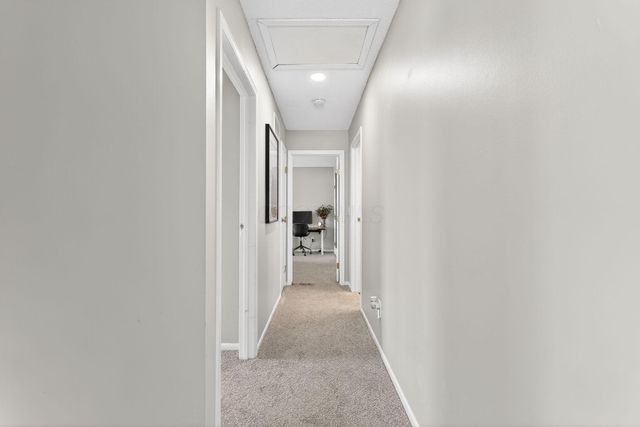 1805 Galleon Boulevard, Hilliard, OH 43026