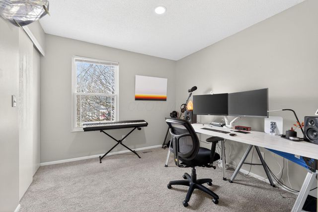 1805 Galleon Boulevard, Hilliard, OH 43026