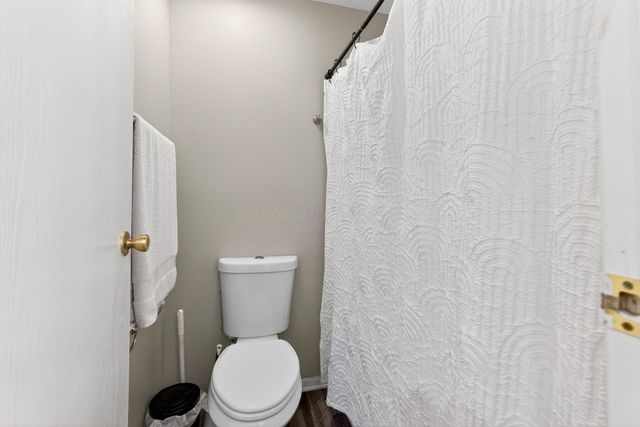 1805 Galleon Boulevard, Hilliard, OH 43026