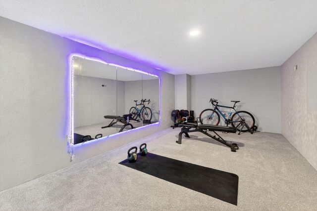 1805 Galleon Boulevard, Hilliard, OH 43026