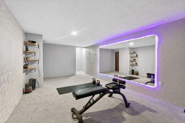 1805 Galleon Boulevard, Hilliard, OH 43026