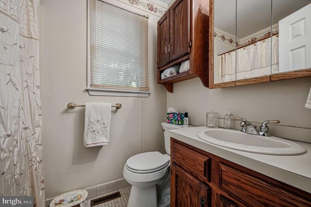 23 GRISTMILL, Wilmington, DE 19803
