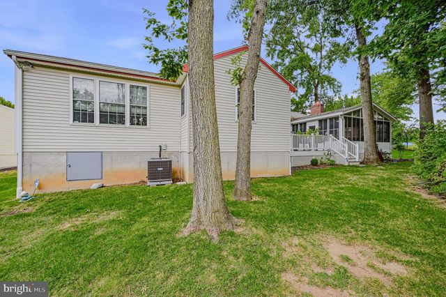 23 GRISTMILL, Wilmington, DE 19803