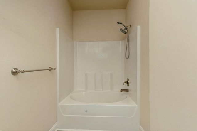 697 Marquis Way, Freeport, FL 32439