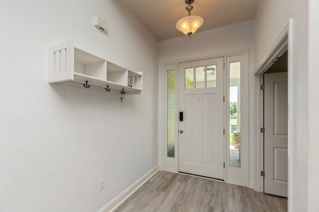 697 Marquis Way, Freeport, FL 32439