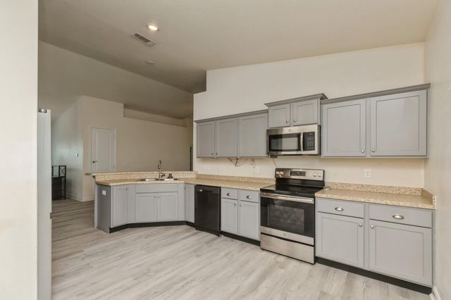 697 Marquis Way, Freeport, FL 32439