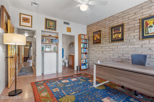 3003 N Gaia Place, Tucson, AZ 85745