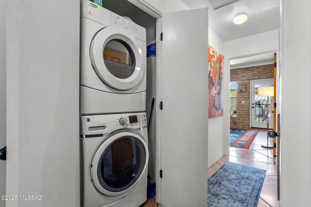 3003 N Gaia Place, Tucson, AZ 85745