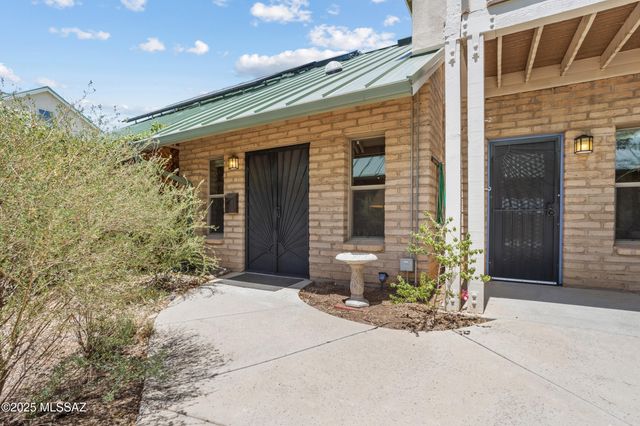 3003 N Gaia Place, Tucson, AZ 85745