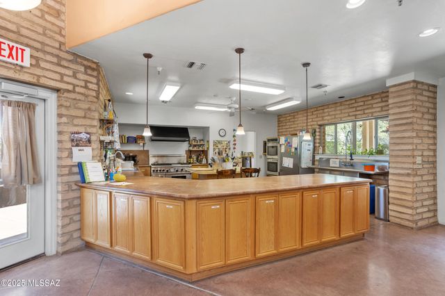 3003 N Gaia Place, Tucson, AZ 85745