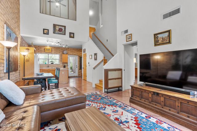 3003 N Gaia Place, Tucson, AZ 85745