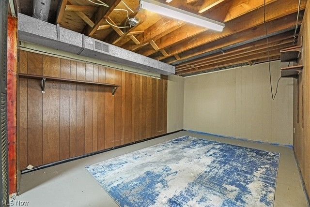 2239 Woodpark Road, Fairlawn, OH 44333