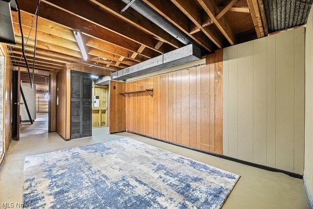 2239 Woodpark Road, Fairlawn, OH 44333