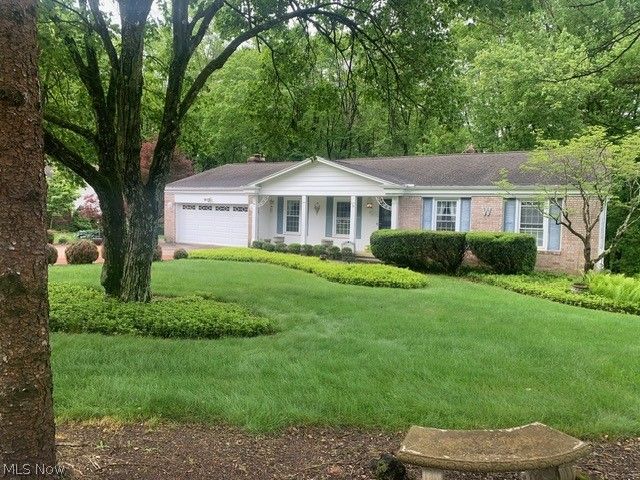 2239 Woodpark Road, Fairlawn, OH 44333