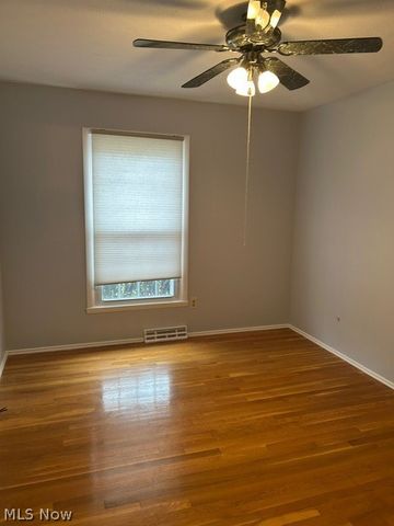 2239 Woodpark Road, Fairlawn, OH 44333