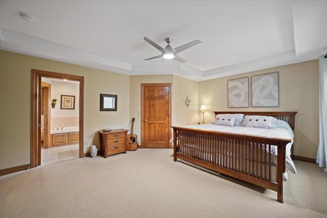 851 Ravine Ridge DRIVE, Colgate, WI 53017