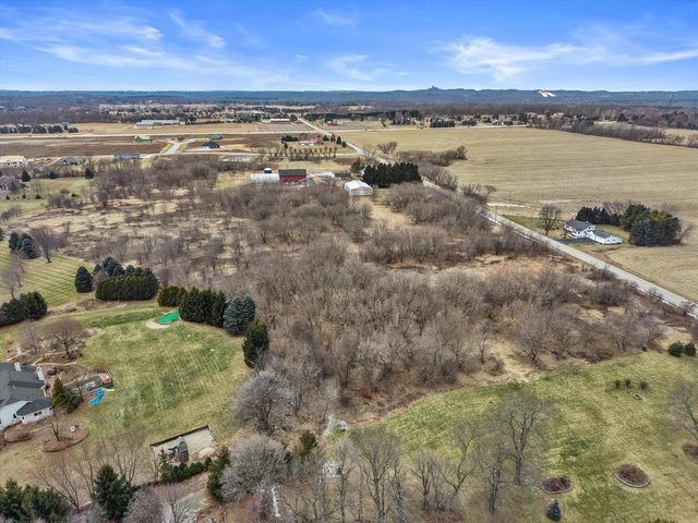 851 Ravine Ridge DRIVE, Colgate, WI 53017