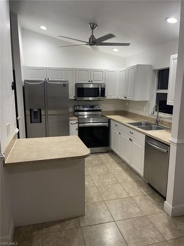 2111 NE 24th TER, Cape Coral, FL 33909