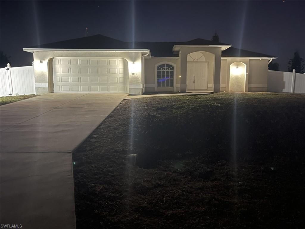 2111 NE 24th TER, Cape Coral, FL 33909