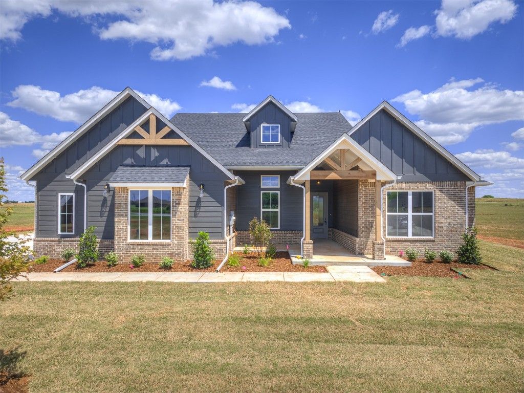 6860 Lake View Court, Cashion, OK 73016